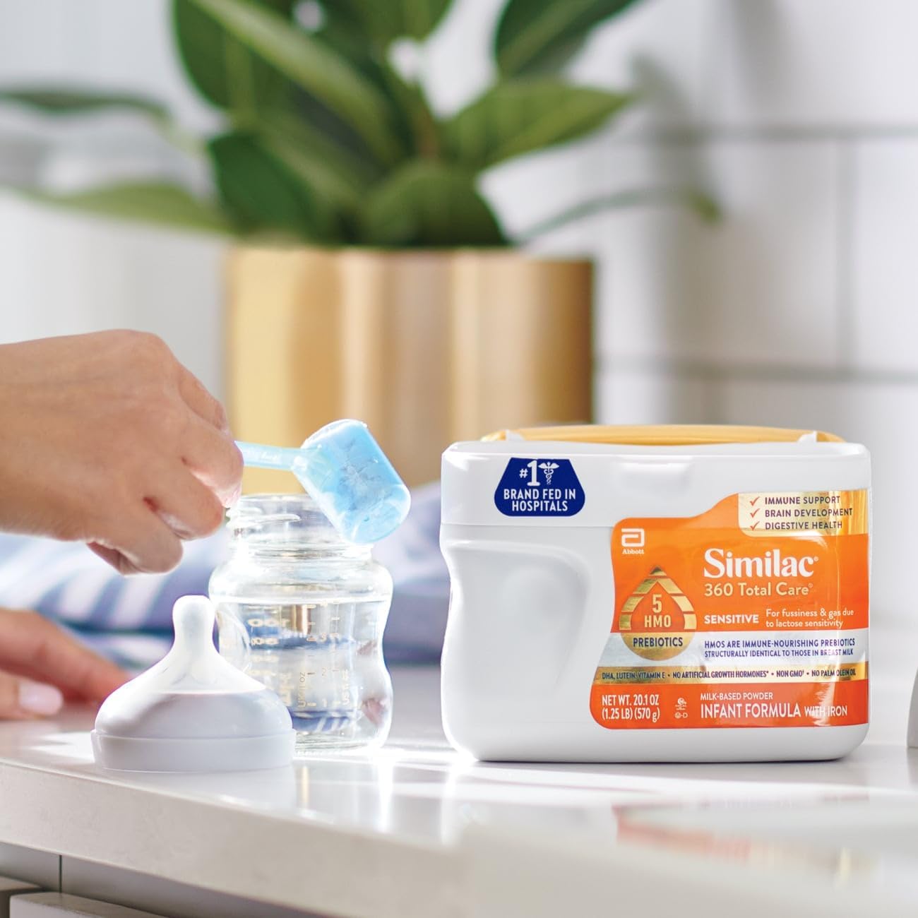 Similac Sensitive Infant Formula: 360 Total Care for Gas & Fussiness from Lactose Sensitivity. Includes 5 Prebiotic HMOs, No GMOs. 20.1 oz Powder Can.